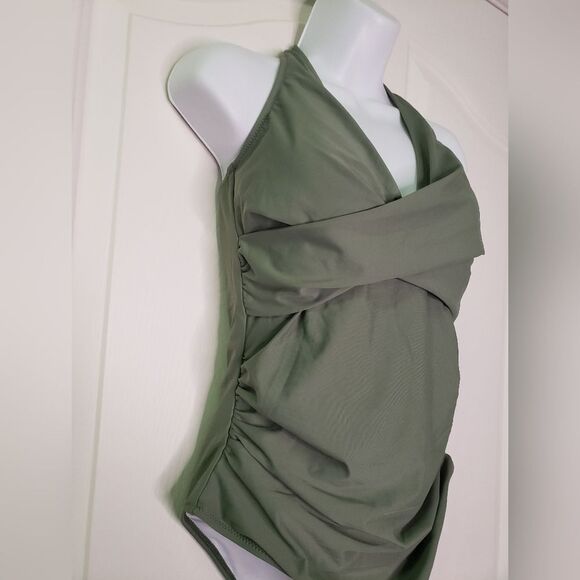 NWT Swimsuit One Piece - Picture 3 of 6